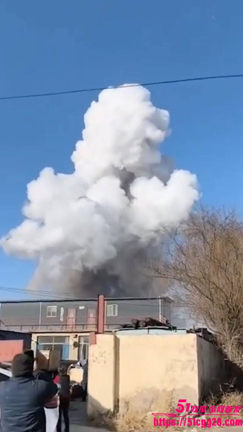 包头市包钢板材厂发生重大爆炸事故 4