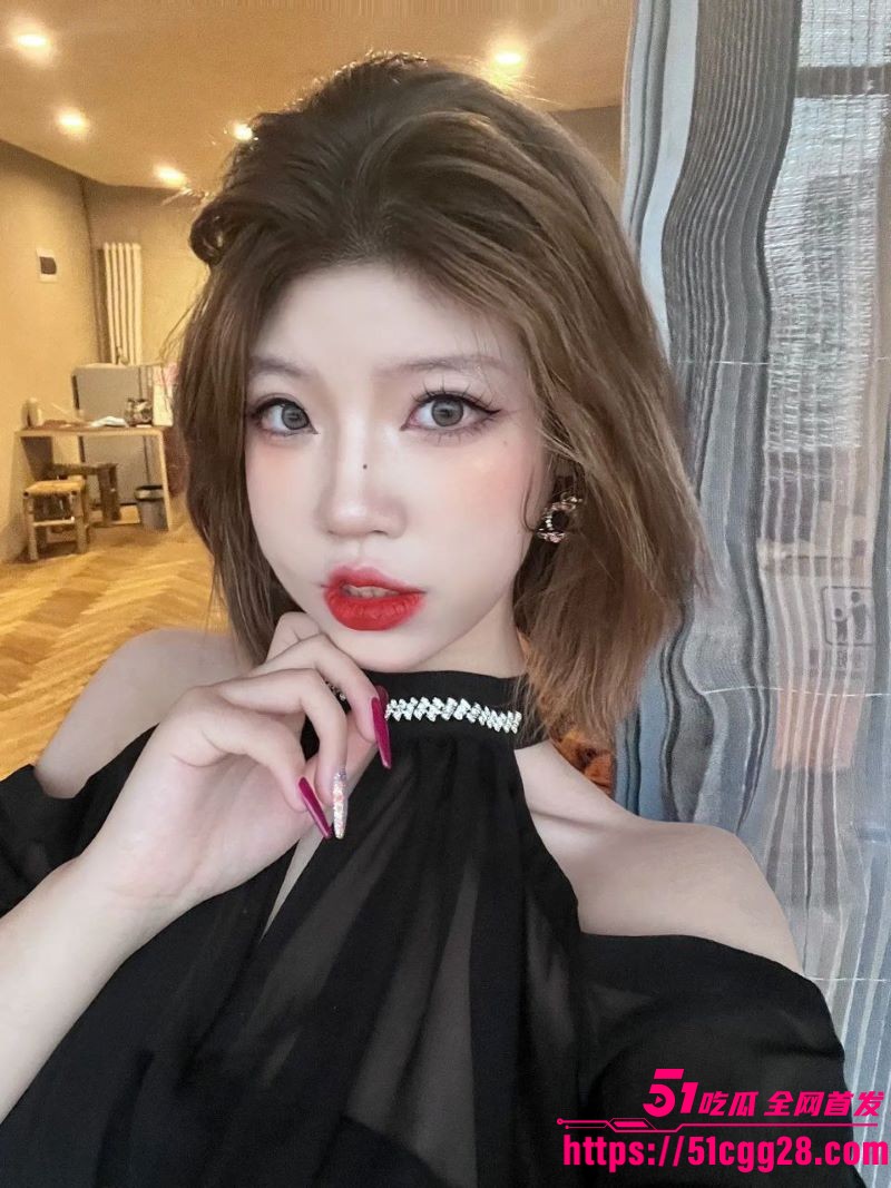 推特清纯御姐 钰子hormoneyu 合集视频流出 前凸后翘身材绝顶 各种淫荡自拍露脸福利合集看一次射三次！