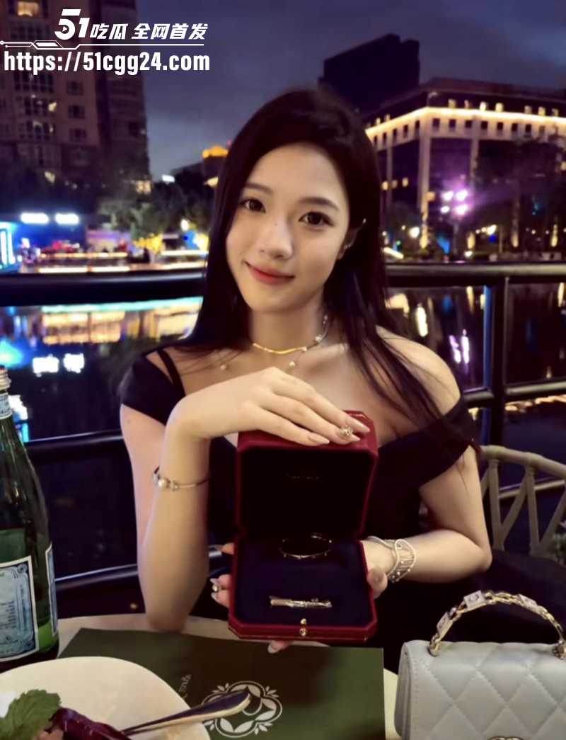 檀健次刘一诺恋情实锤曝光03