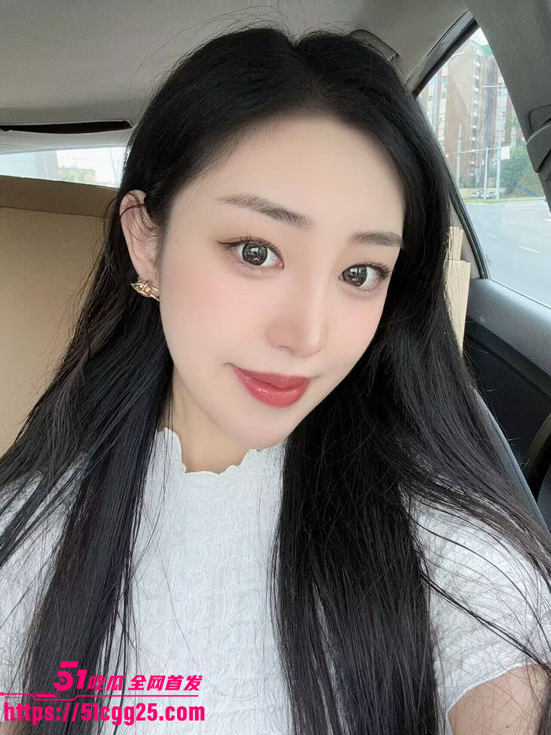 东北气质御姐 李丽 被金主爸爸包养爆操 高冷脸蛋秒变骚浪 跪地深喉镜前后入 极致反差！