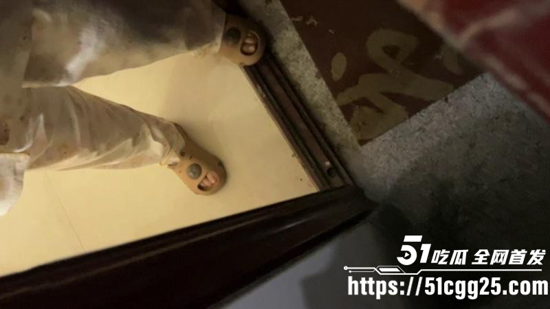 我的巨乳亲表姐当姐夫面内射表姐02