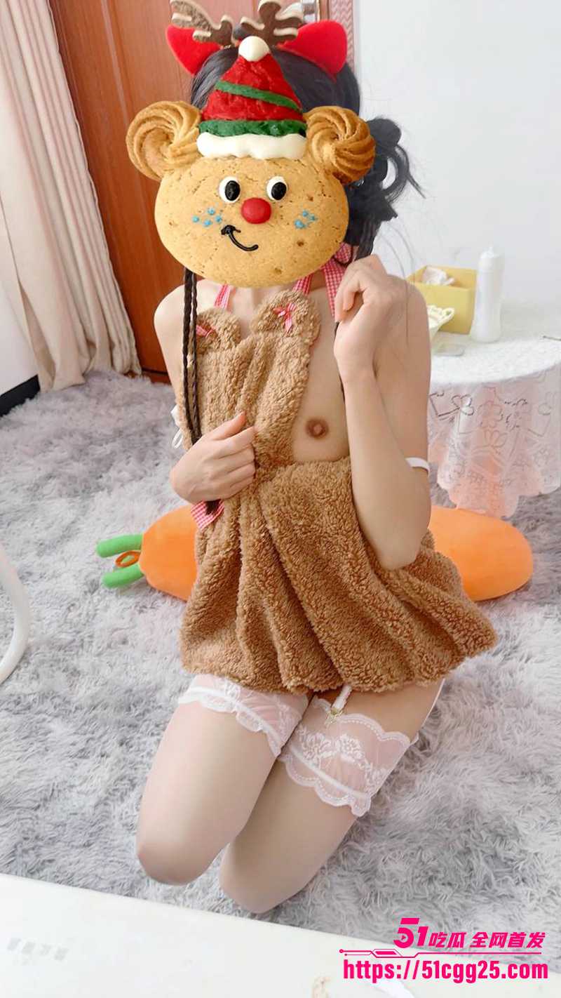 51原创大神 小姨子的秘密 把果子塞进她骚逼里舔 最后再猛干内射满穴！
