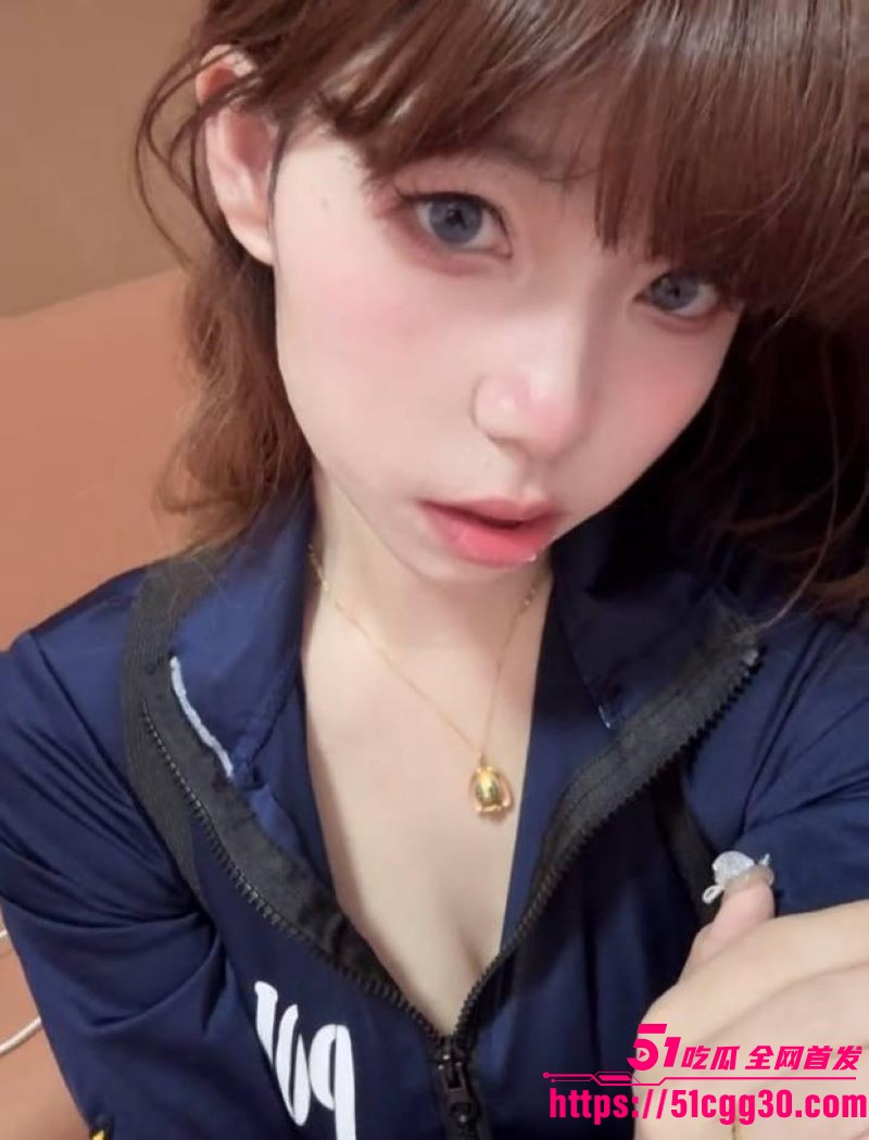 抖音大奶美女宝了个贝白羊卖骚骗钱翻车 7