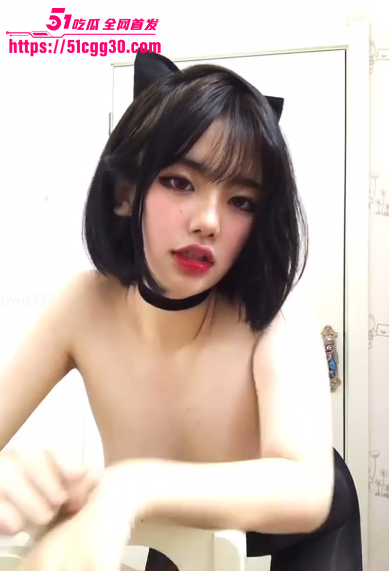网红校花在下小骚羊裸舞自慰合集流出8拷贝