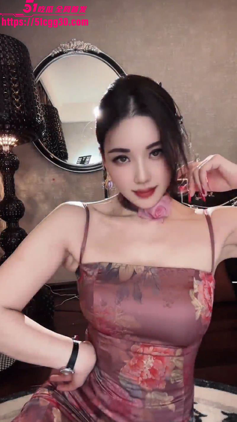 抖音长发高挑御姐C姨不雅视频流出 2