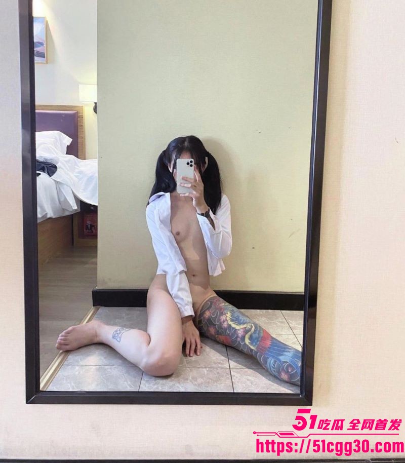 推特03年JK美女小嫣不吃葱自拍视频流出 2