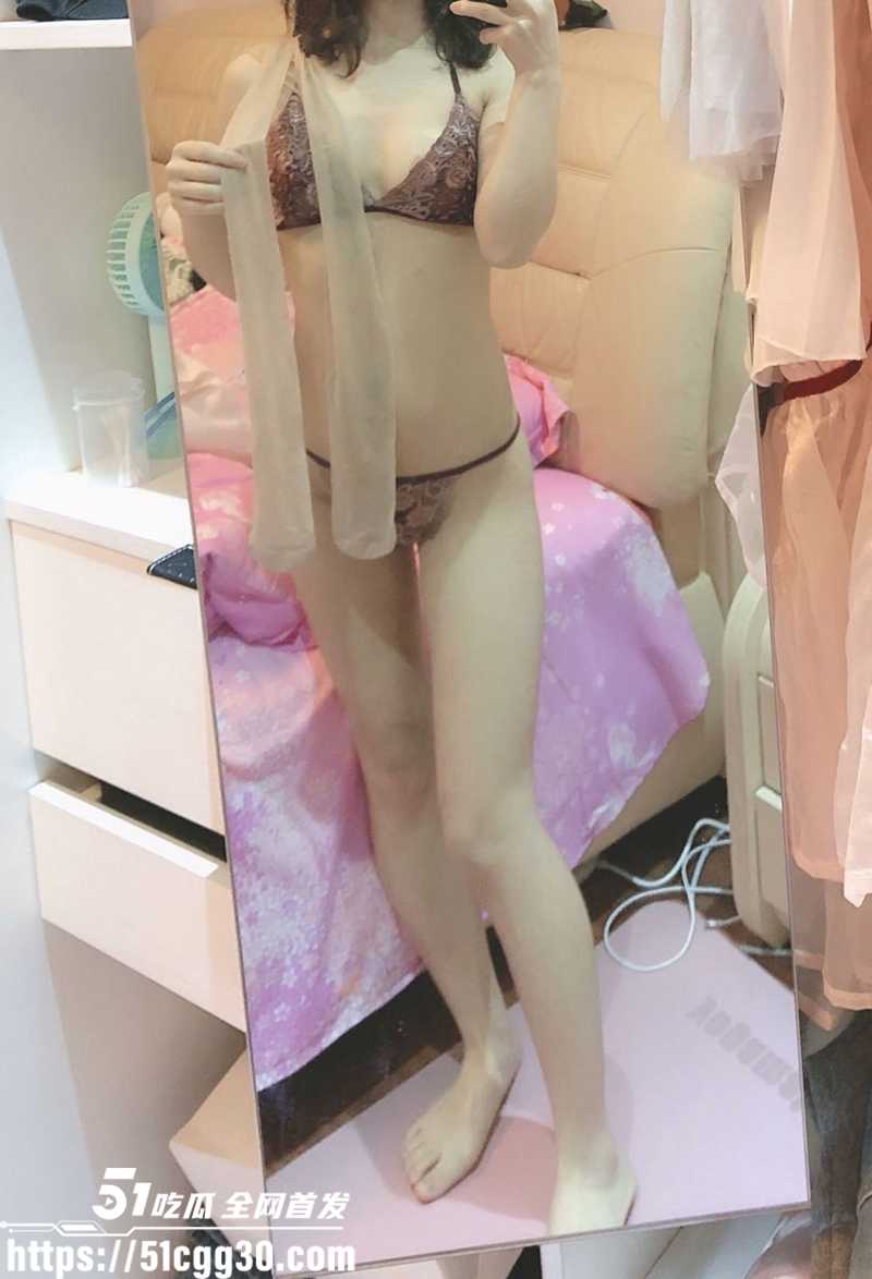 湖北大学生校花妙妙被包养视频流出 8 拷贝