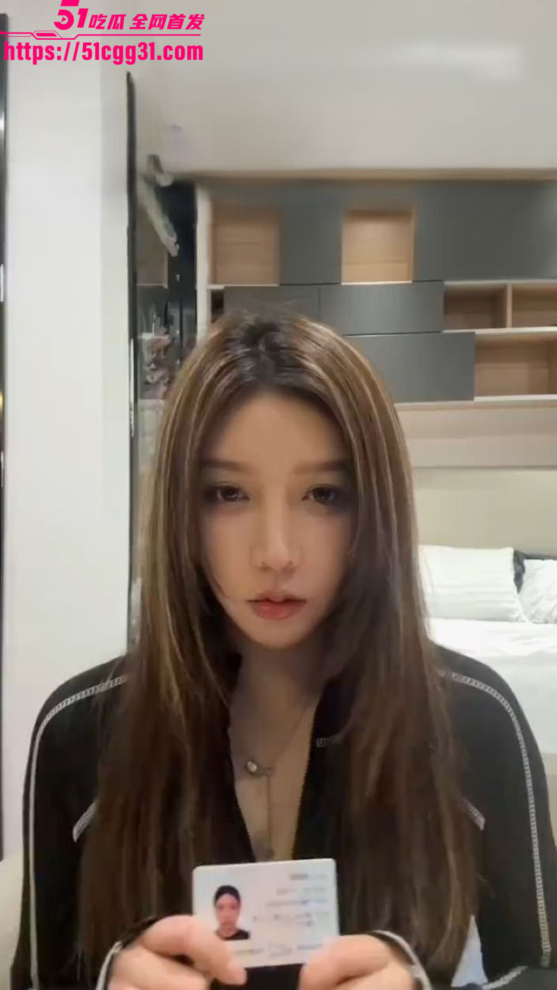 短剧顶流何健麒新剧上线前夜塌房 12