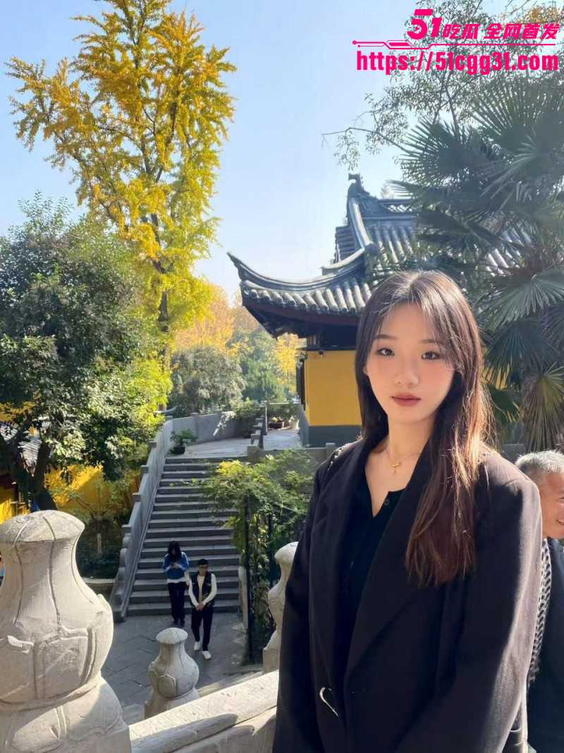 重庆女大学生被渣男曝光性爱视频02