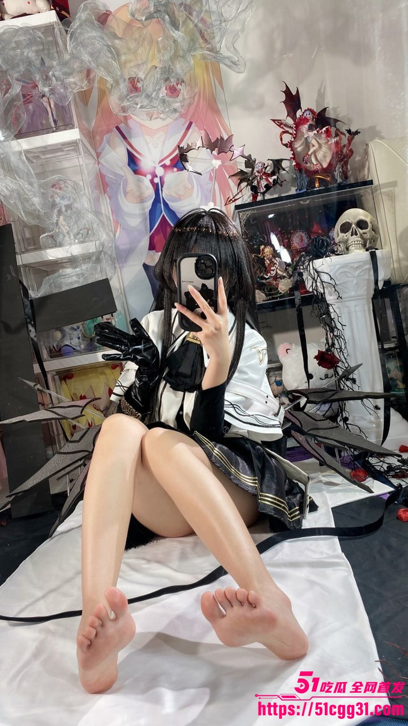 推特极品福利姬白栎Shirly阿尔图罗写真 4