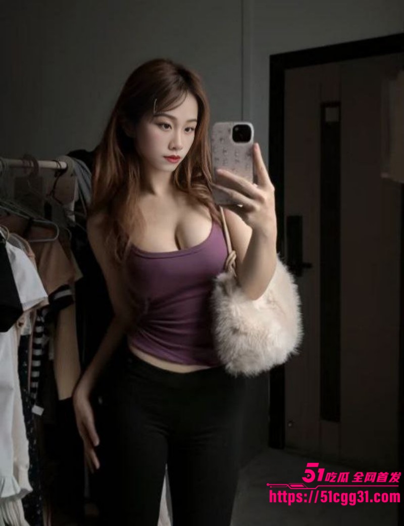 河南巨乳母狗 张倩 裸贷私拍曝光  大奶女孩遭债主线上调教 摸逼掰穴展示阴道 贡献酮体任由爆操打桩  2