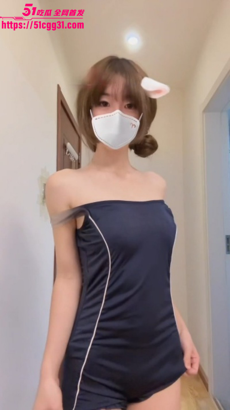推特裸舞女神软软是小猪福利合集02