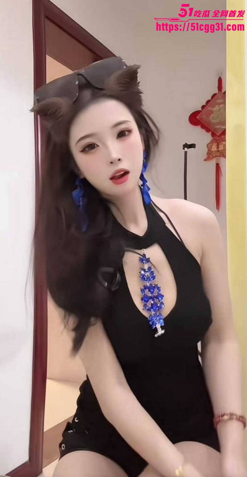 抖音小网红emo的婷婷约炮被渣男偷拍03