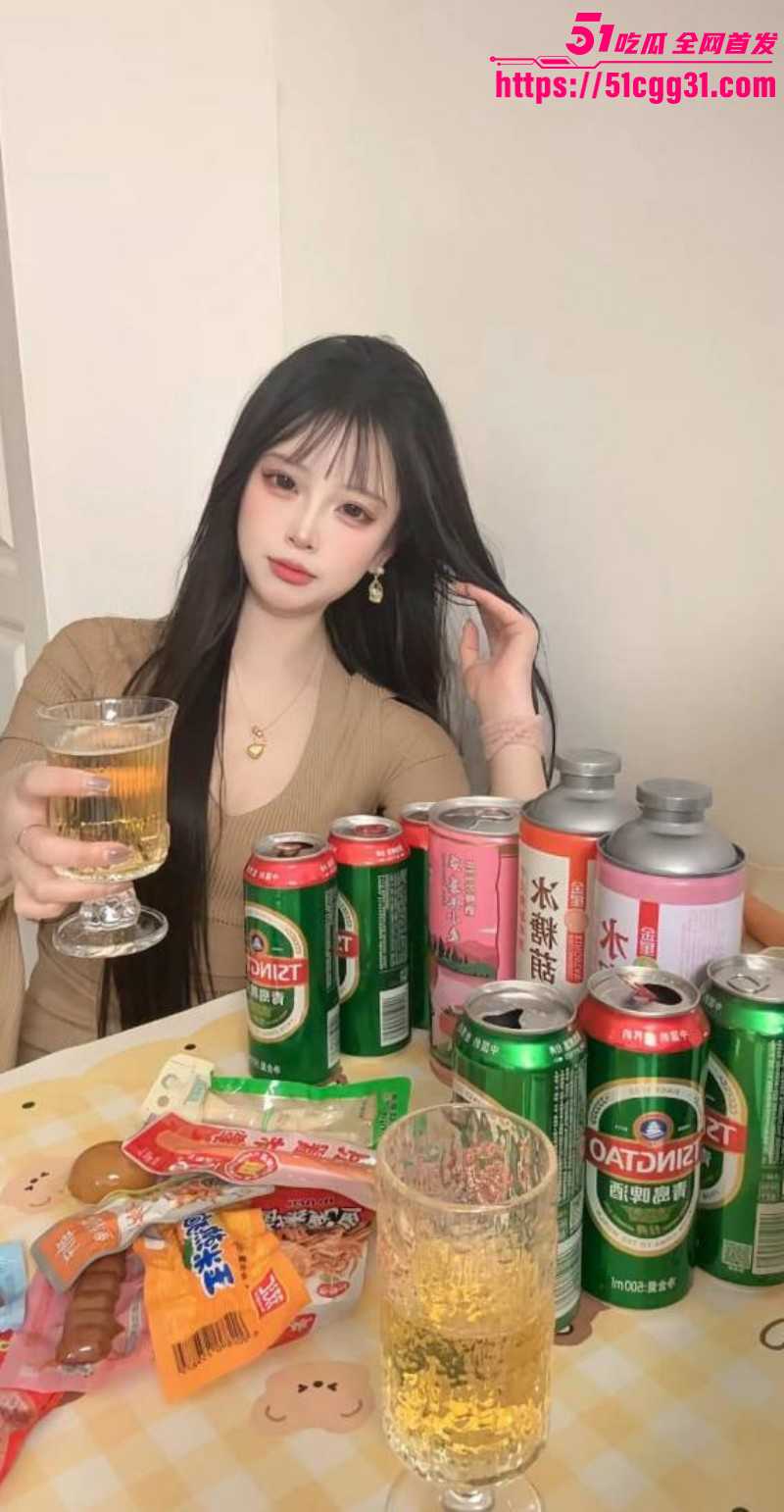 抖音小网红emo的婷婷约炮被渣男偷拍06