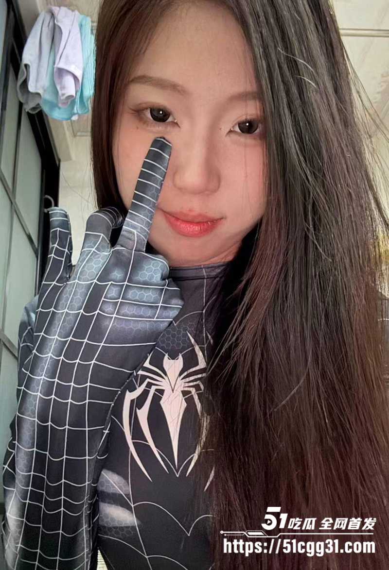 超美阿黑颜女神内被调教视频泄密 1 拷贝