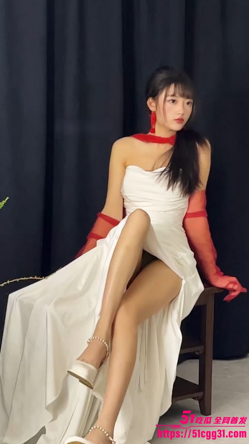 婚纱摄影店针孔摄像头偷拍合集 5