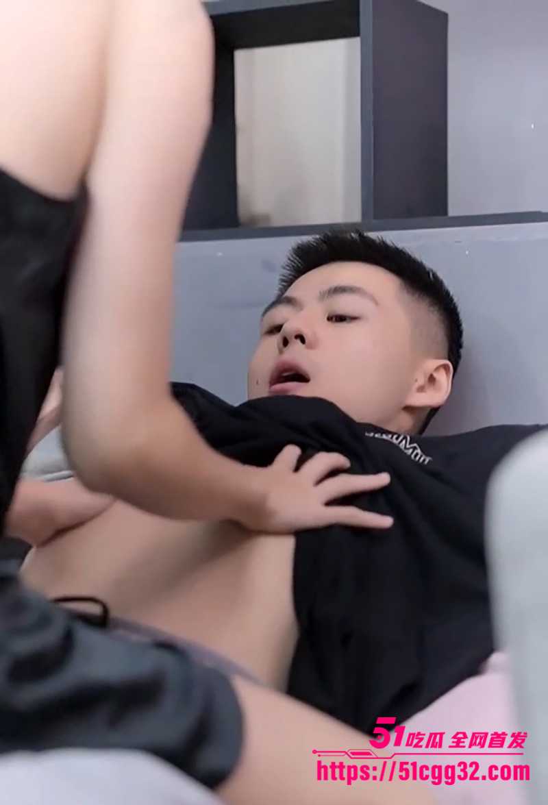 擦边短剧《借种》完整版流出 9 拷贝