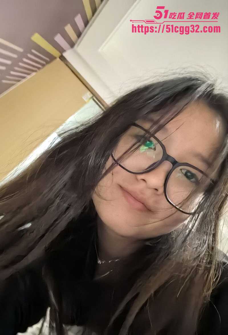 天津眼镜反差婊刘琳娜性爱视频曝光 2 拷贝