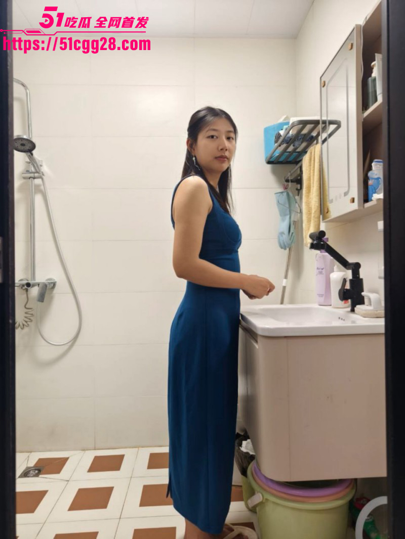 00后纯欲人妻 周苗 不雅视频泄密 被炮友近景特写骚浪表情 口交时满脸欲求不满！