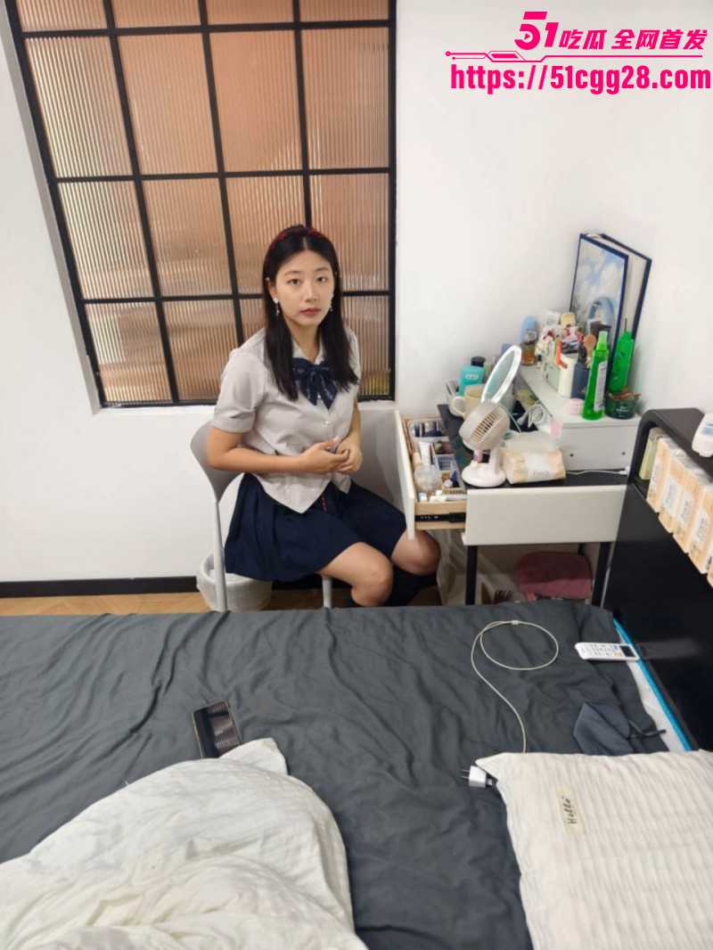 00后良家少妇周苗不雅视频泄密02
