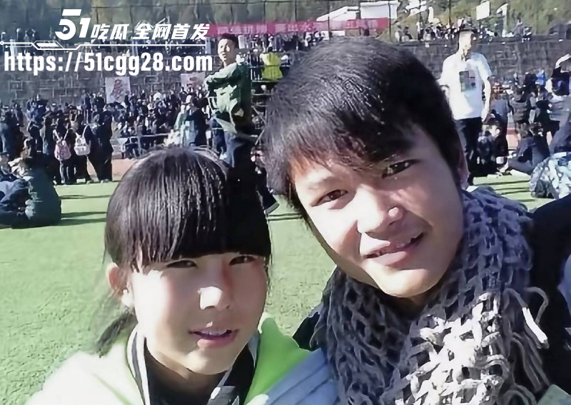 抖音网红小英曝上如拉出轨其亲表妹017