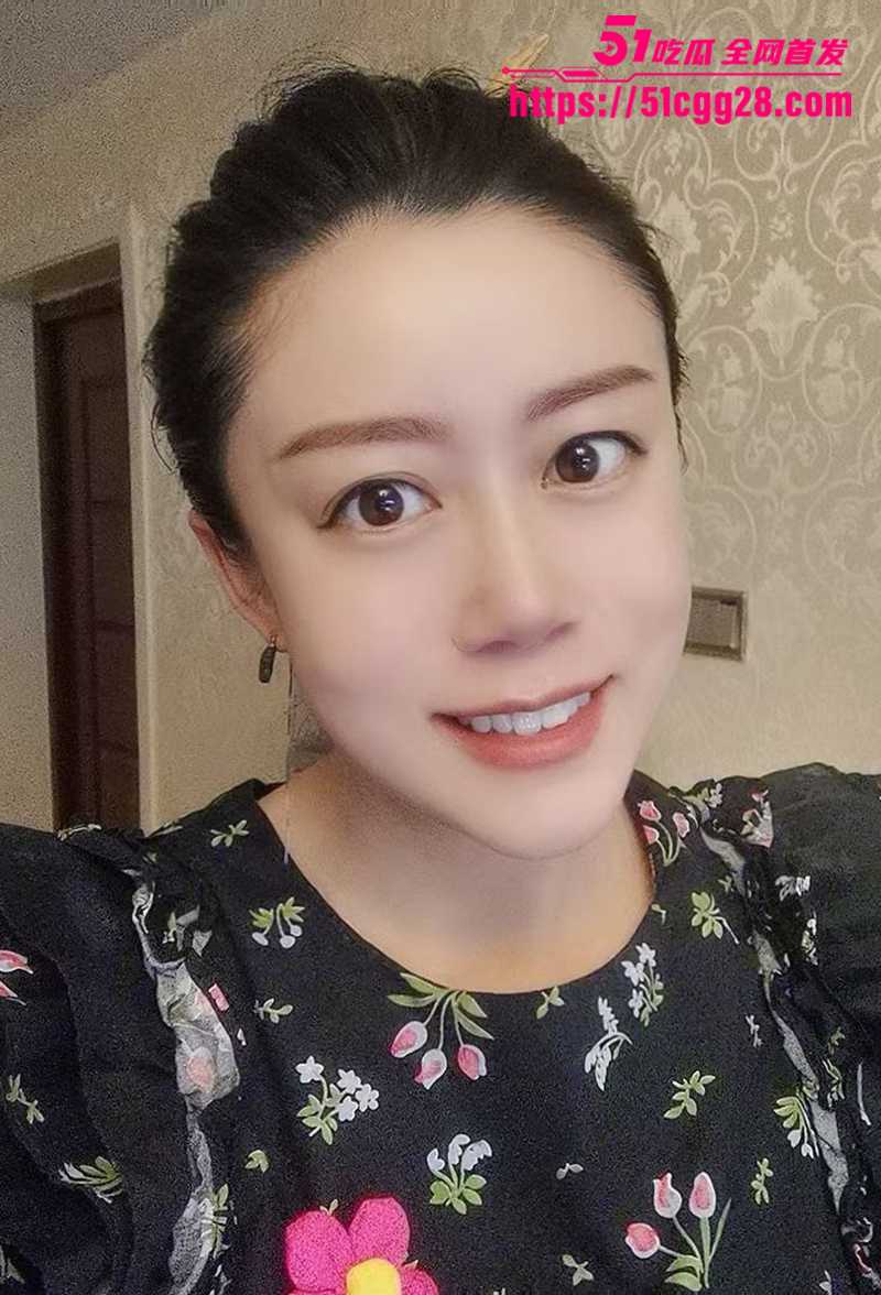 虎门木然庞凤华出轨被对象暴打曝光私密视频3拷贝