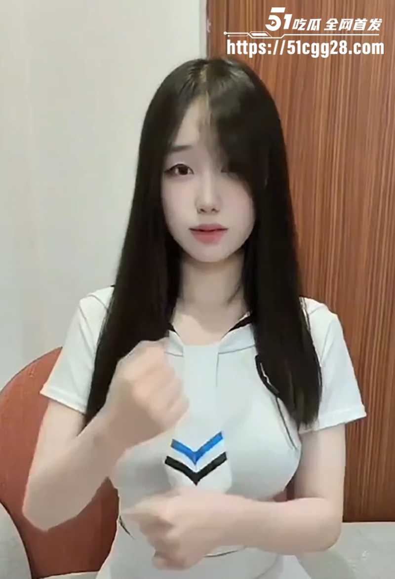 抖音清纯学生妹小宅源福利视频曝光 5 拷贝