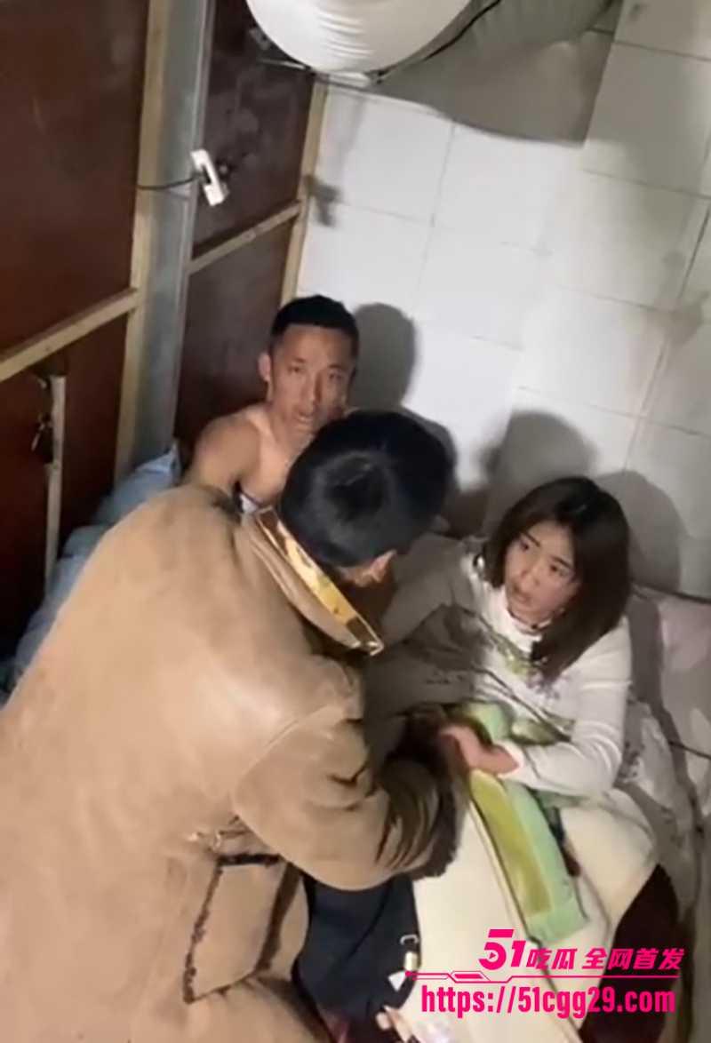 极品淫妻玩偷情 抓奸现场视频流出 6 拷贝