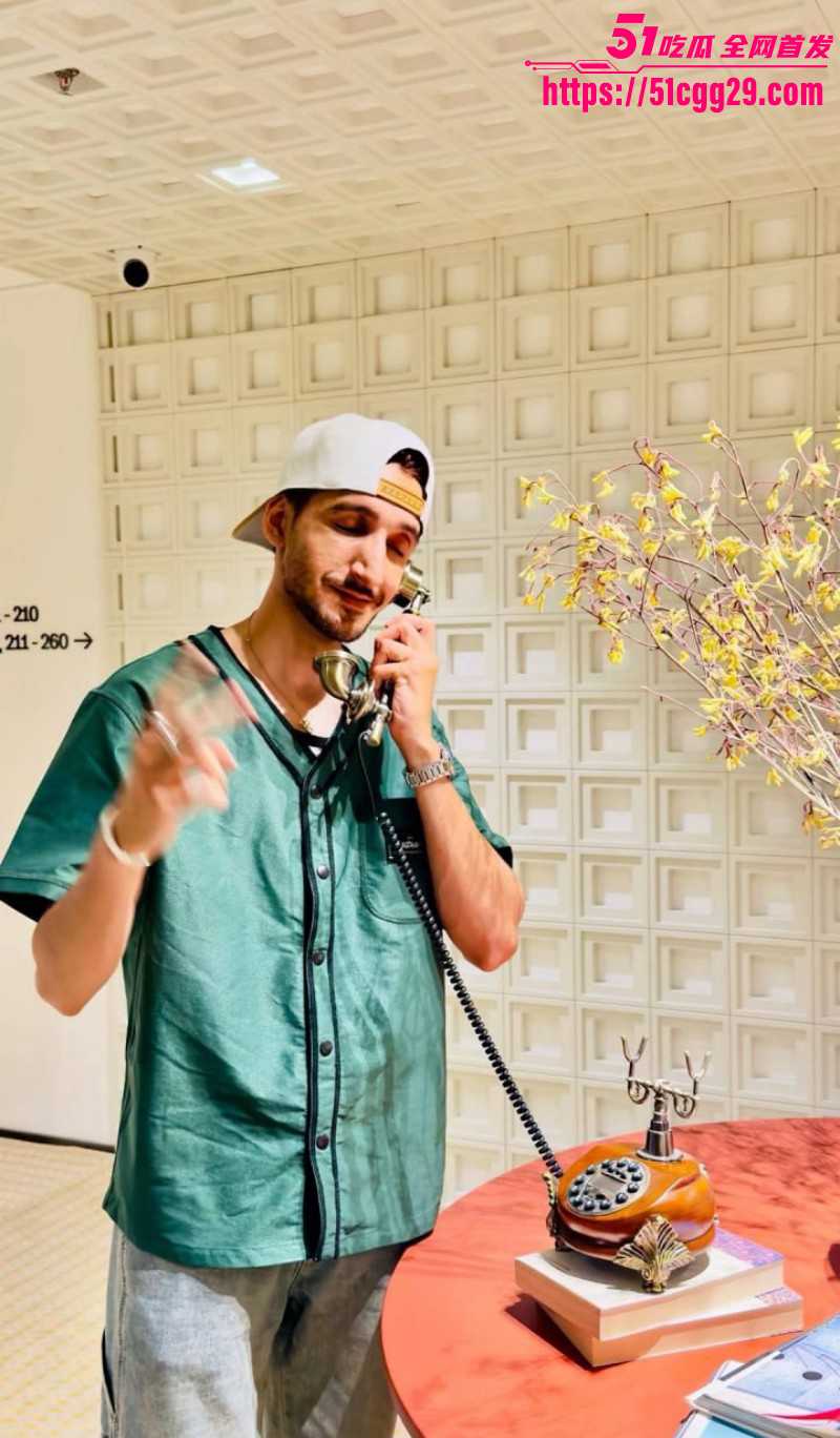 温州医科大巴基斯坦留学生乐阳约炮亚洲马桶05