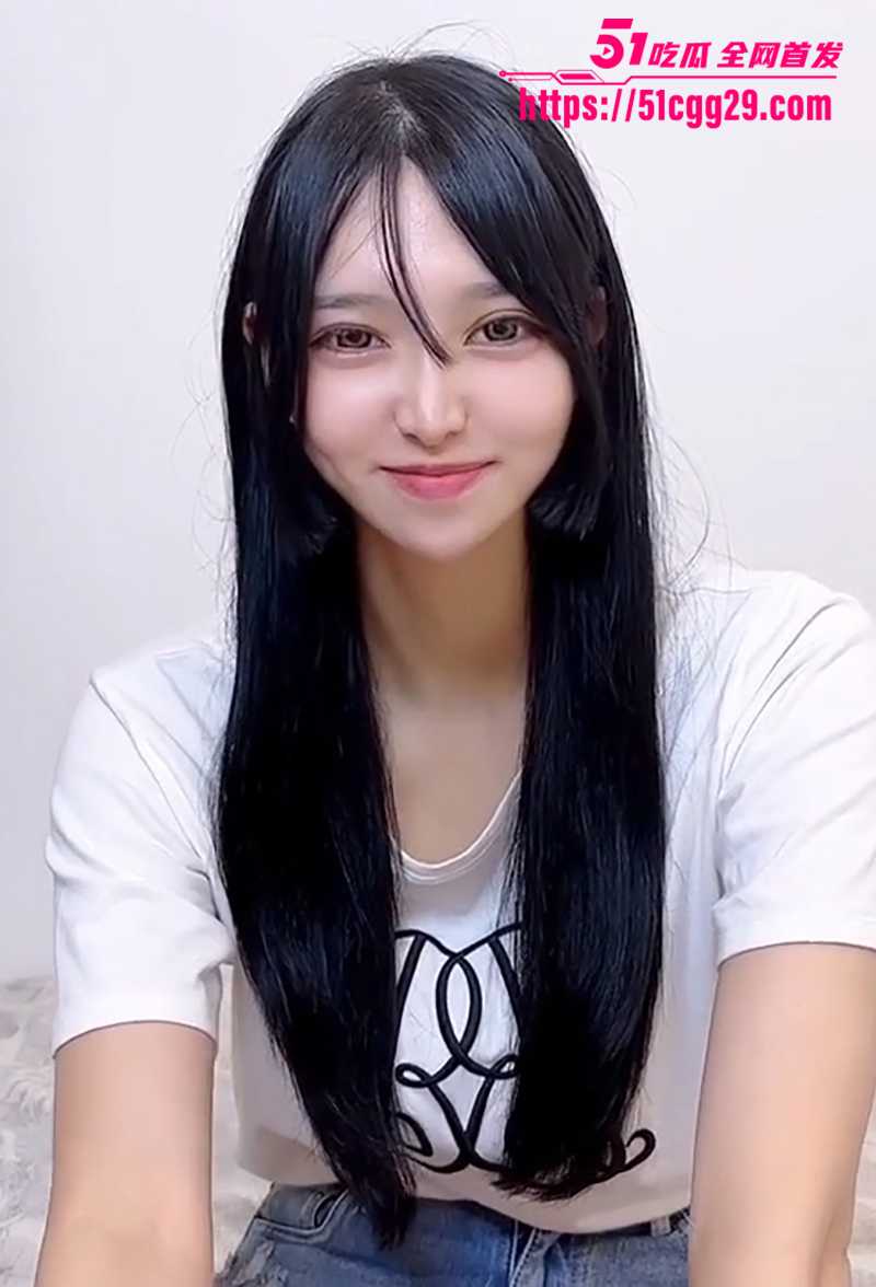 日本巨型萝莉女优 miramira-184cm 腿长到犯规的巨型尤物狂飙性技 娇喘自慰被后入狂干！
