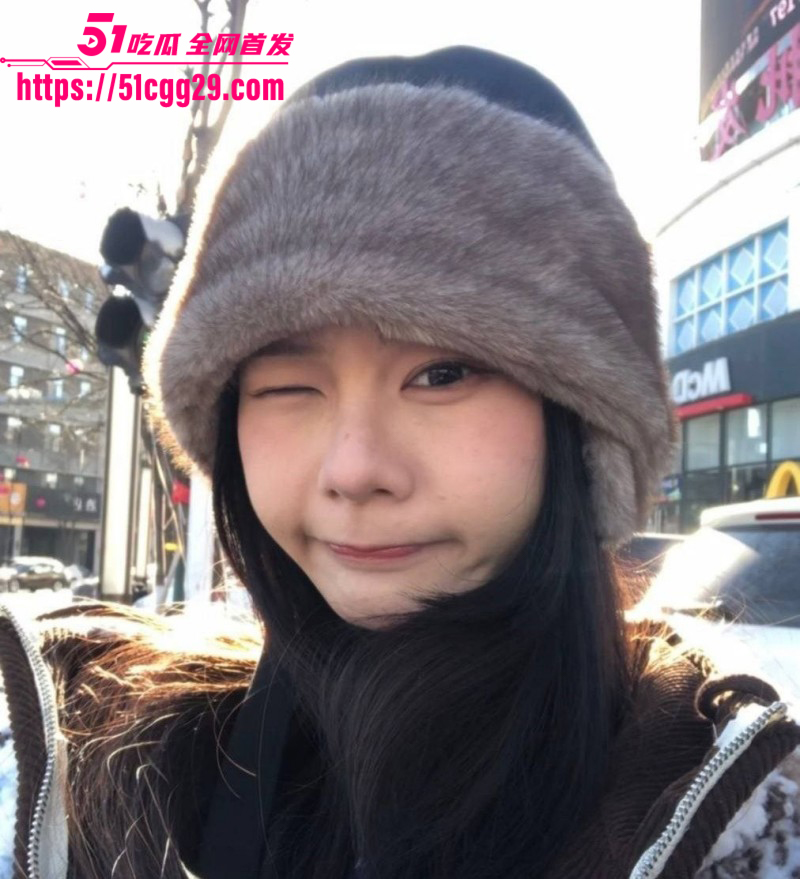 四川绵阳经济合作局李林林被多人曝光08