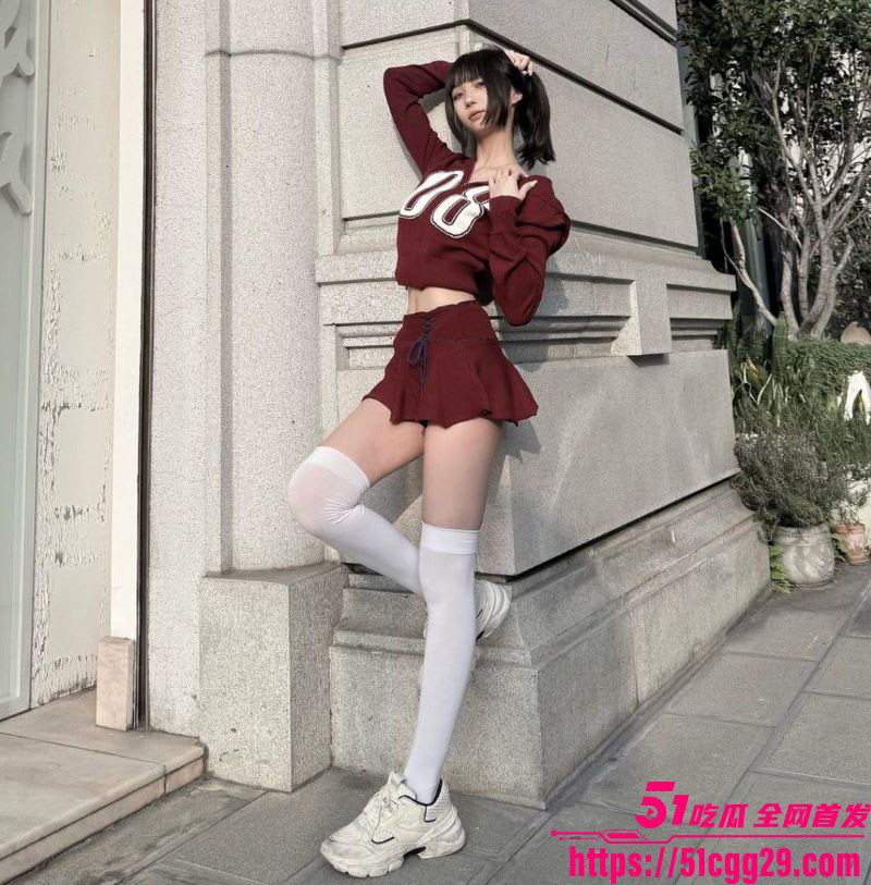 性感网红婕媞与男友露脸做爱视频外流 4