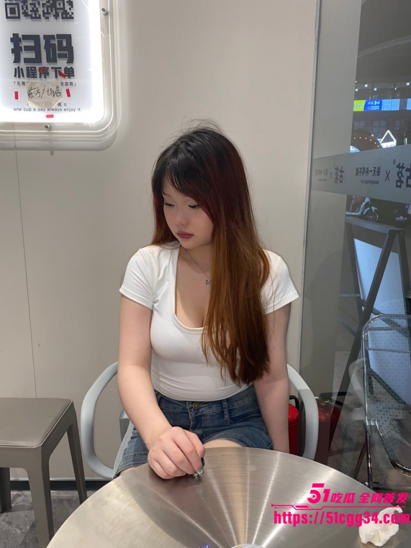 内蒙古反差婊 童晓杏 与男友性爱视频流出 丰满酮体露出诱惑勾引 口交后入各种淫荡姿势层出不穷 5