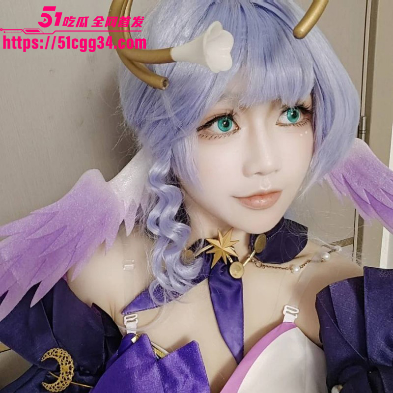 B站Coser一只塔娅娅Su女厕被偷拍05