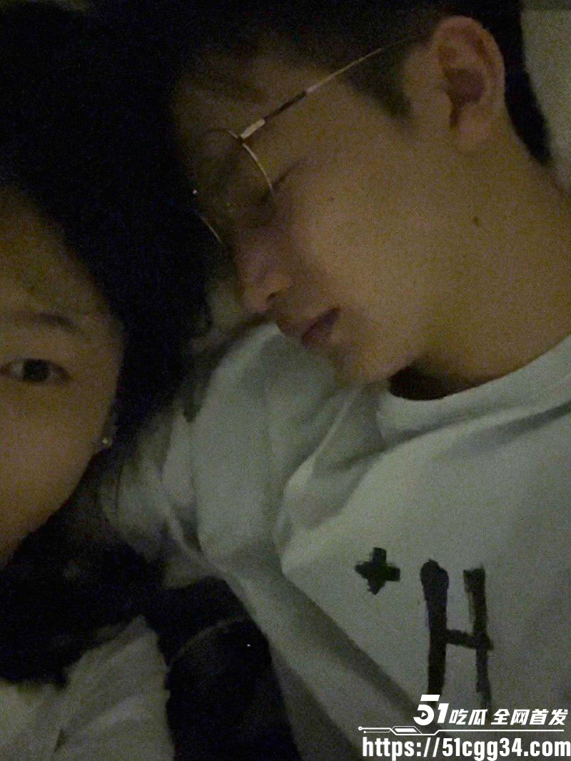 广东骚货陈倩瑜不雅视频流出 5