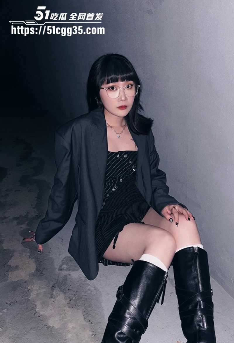 反差纹身网红柔柔与男友露脸自拍视频流出4拷贝