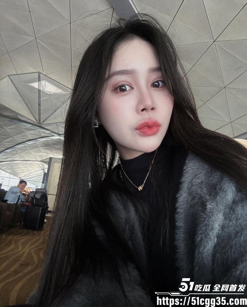 巨乳小网红洪七与16cm前男友自拍视频泄密 5