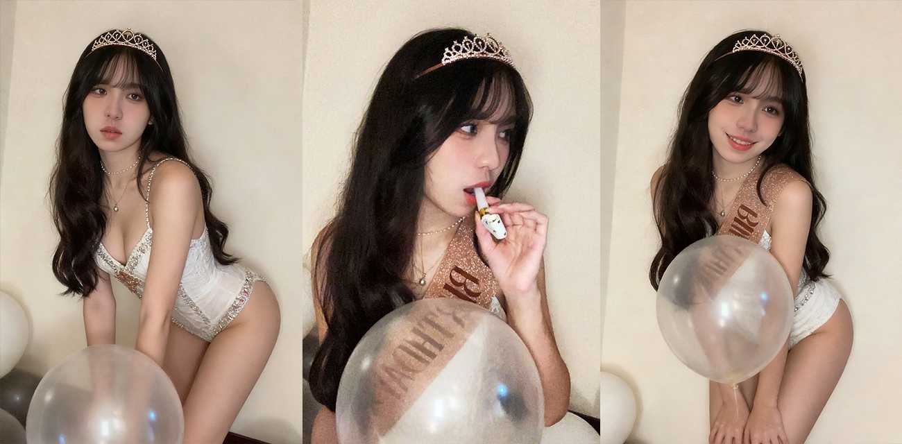 极品萝莉学生妹与前男友性爱自拍流出 颜值超美幼感十足 露脸掐乳抠穴舔弄肉棒 被花式爆操无比风骚 ！