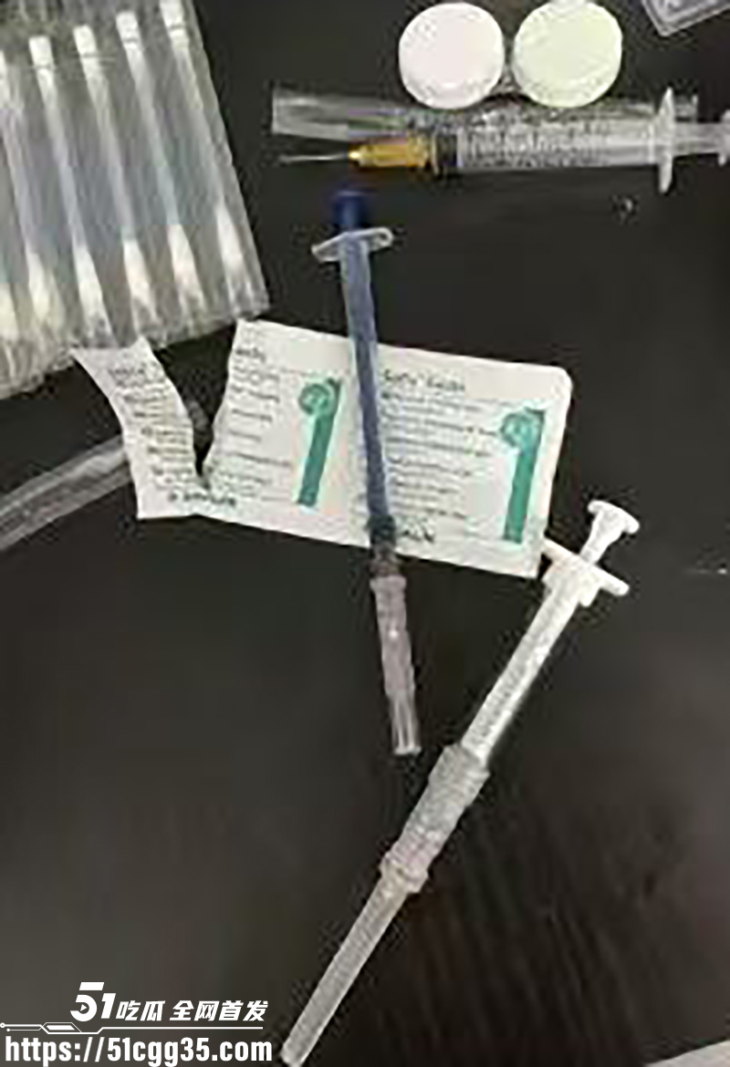 叛逆小网美 索菲亚 不雅视频流出 27 拷贝