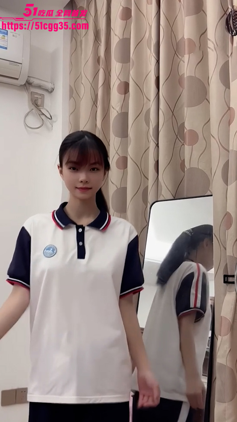 西西团队圆乳小师妹 安慕曦 惊艳露脸 会员裸舞新福利 白嫩酮体扭腰顶胯浪态全开 这才是真极品！