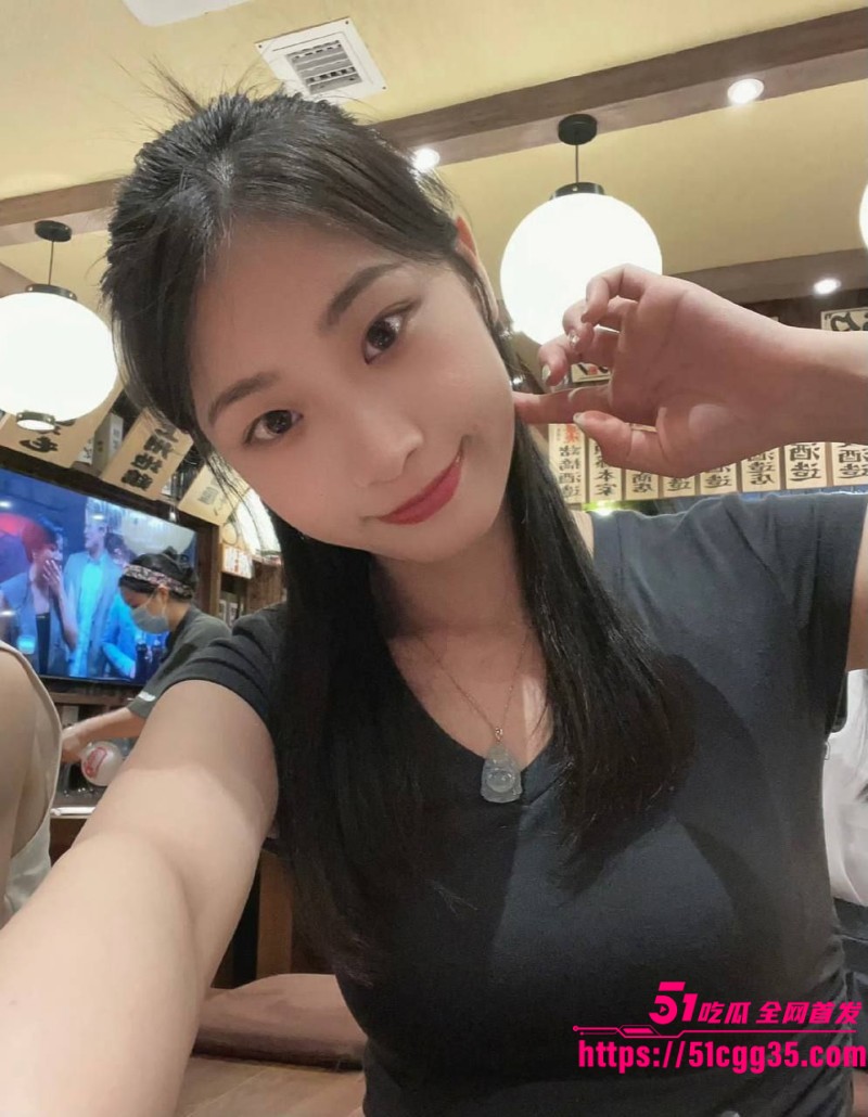 青岛人妻 辛可可 遭前男友曝光淫荡私拍  媚态少妇口交挑逗眼神迷离 上床服侍肉棒淫技层出不穷 3