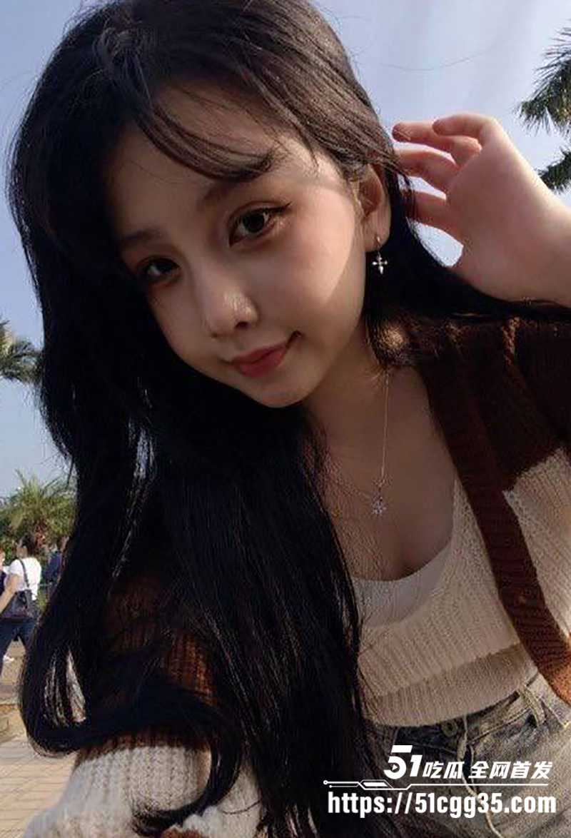 香港大奶学生妹紫晴情侣私拍泄密 5 拷贝