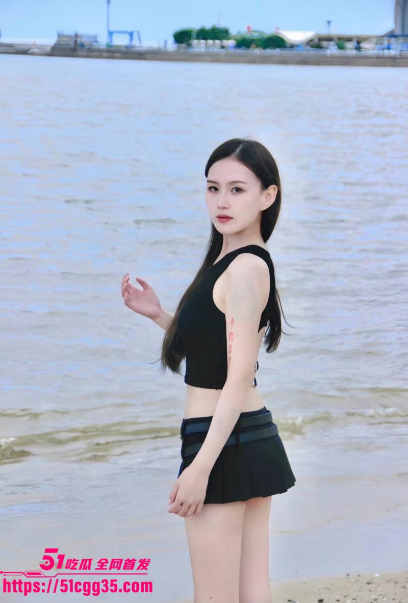 河南南阳师范学院 王玥 被富二代调教开发 人美活好床技狂野 罕见的顶级母狗！
