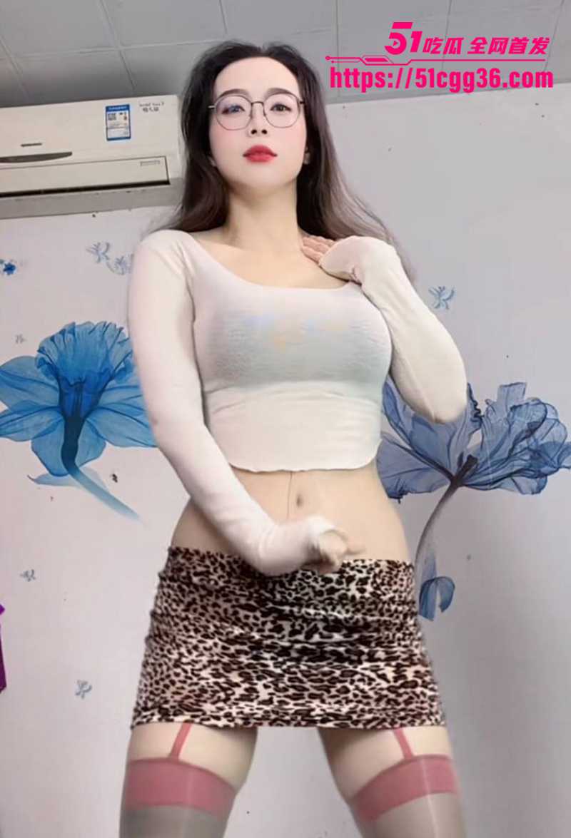 快手网红少妇小苹果裸聊合集 2 拷贝