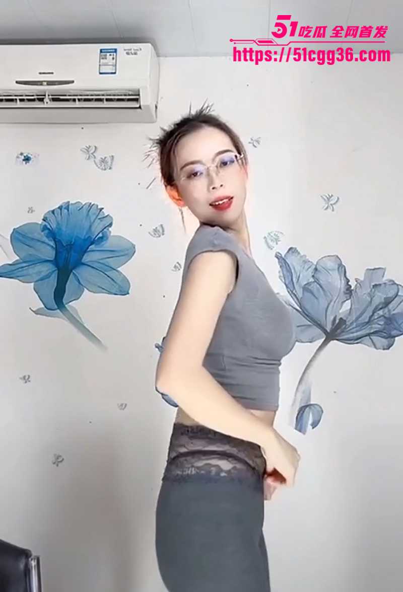 快手网红少妇小苹果裸聊合集 5 拷贝