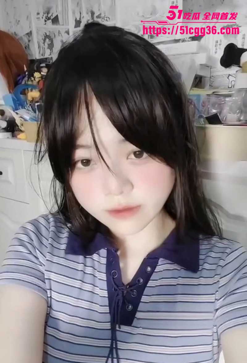 巨大雷美少女自拍美乳嫩穴视频流出 3 拷贝