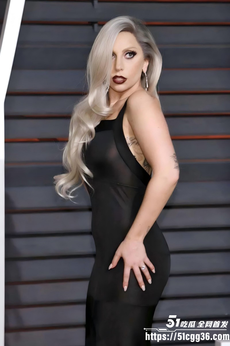 美恐第五季LadyGaga大尺度床戏合集02