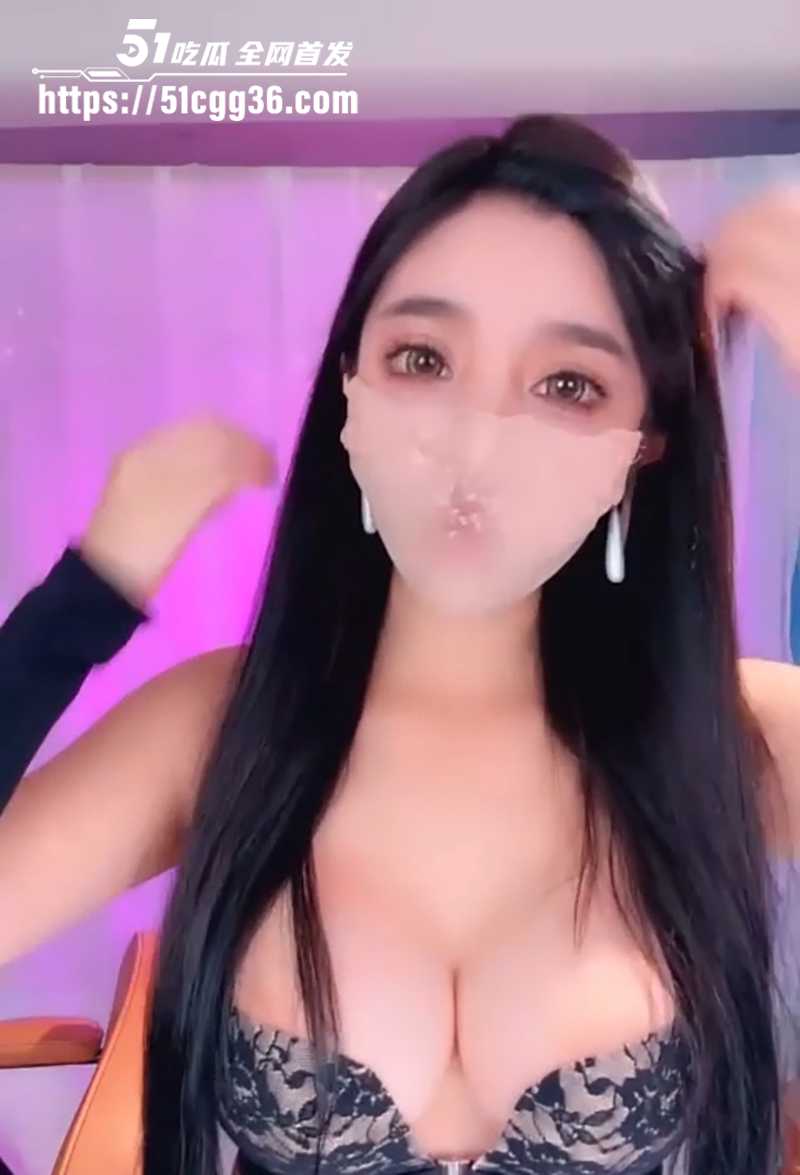 超美爆奶御姐网黄 白色曦曦 颜值身材双杀 爆奶白嫩如玉 乳头粉红诱人 小穴无毛紧致 粉跳蛋深入狂颤！