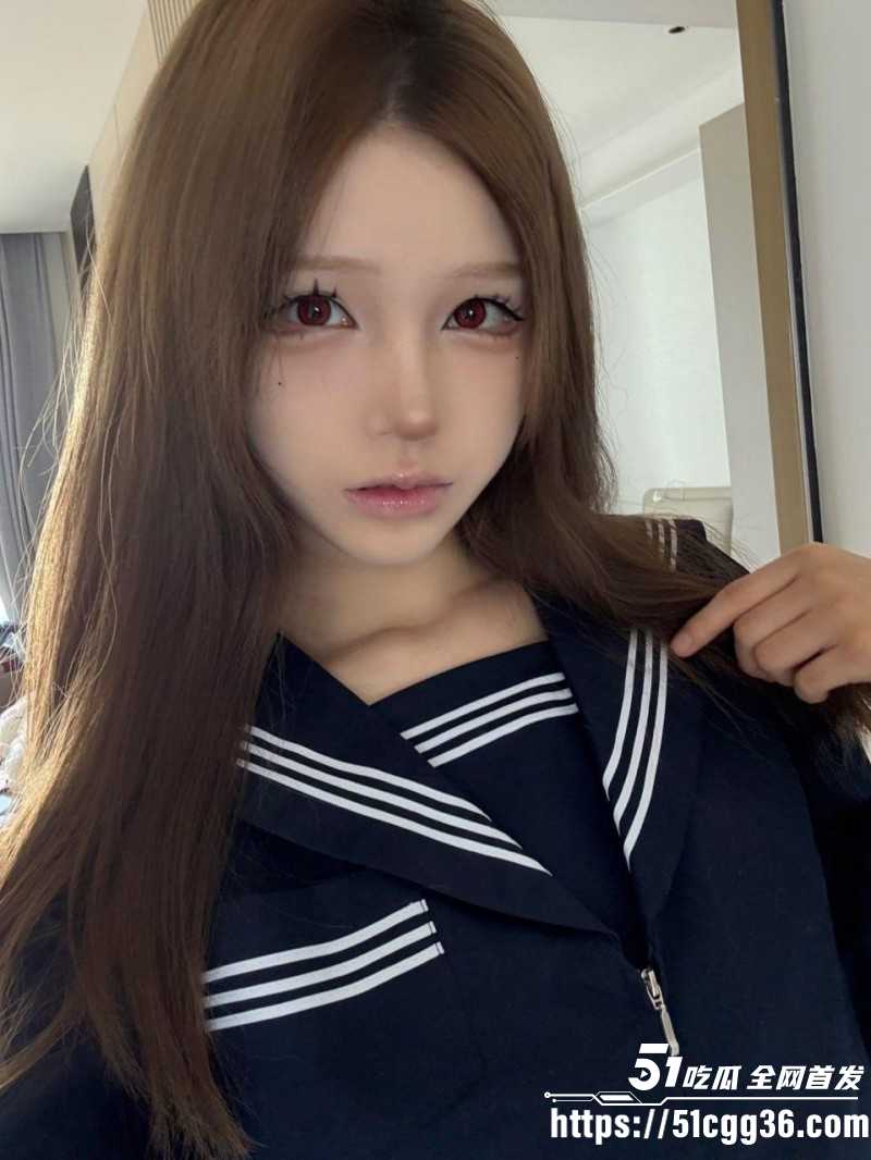 推特绝美女神 Duvet520 定制福利合集 圆润蜜臀娇嫩玉乳 假屌自慰画面香艳诱人！