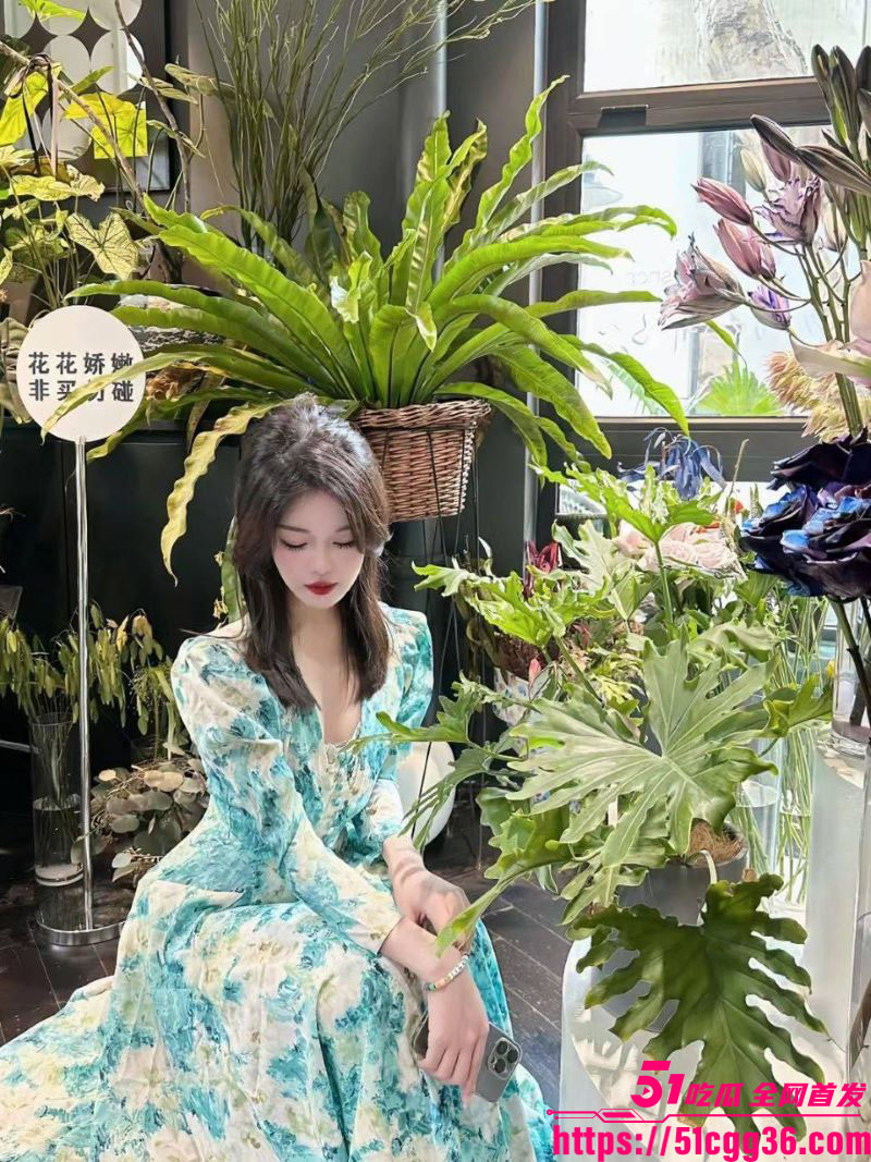 高颜值清纯美少女被金主调教 2